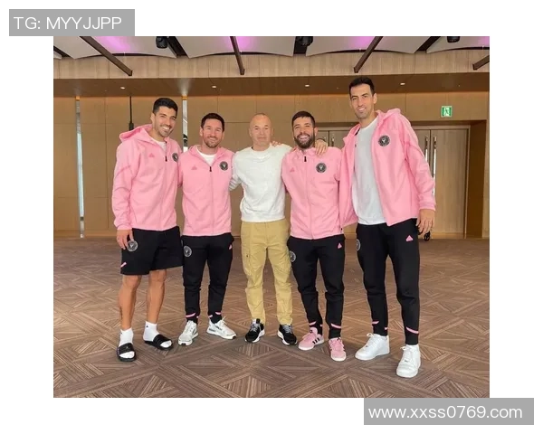 传奇重聚,青训闪耀:梅西苏亚雷斯现场观战巴萨U16vs河床U16,传承与梦想的碰撞 传奇重聚,青训闪耀:梅西苏亚雷斯现场观战巴萨U16vs河床U16,传承与梦想的碰撞